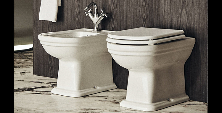 Soluciones de baño que combinan características clásicas con tecnología moderna