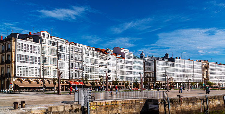 El arquitecto Gustavo Díaz García realizará la apertura de la jornada de A Coruña disertando sobre la mejora energética del antiguo edificio de Espellos