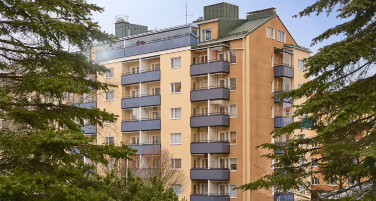 Integración de energía solar en barandillas para edificios sostenibles