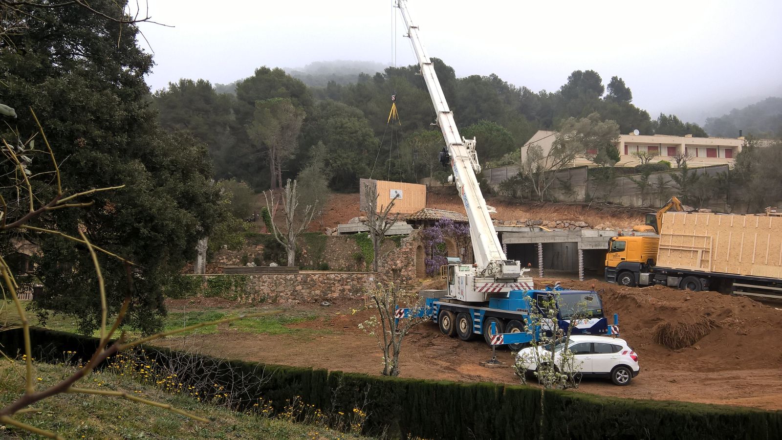 Arquima inicia las obras del hotel con estructura de madera en la Costa Brava (Girona)  