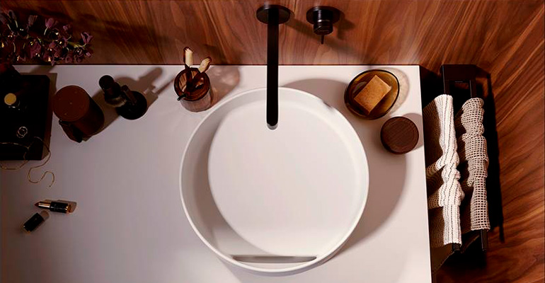 Lavabo con efecto infinity pool 