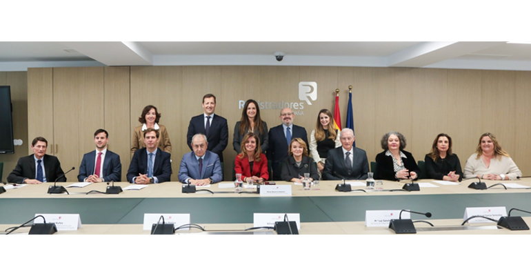 María Rosario Jiménez Rubio asume la decanatura del Colegio de Registradores de España