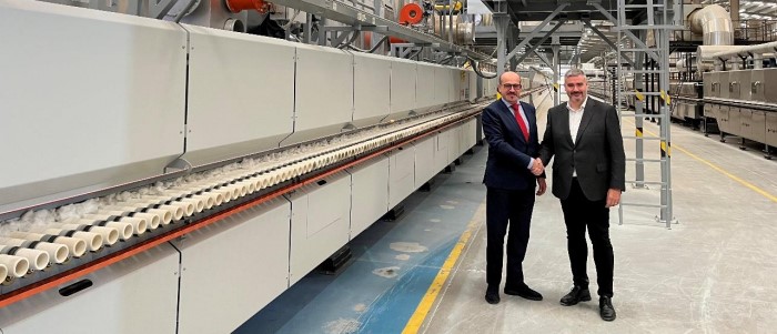 Neolith dobla su capacidad productiva incorporando en su proceso de sinterizado el nuevo horno Sacmi FMA «Maestro»