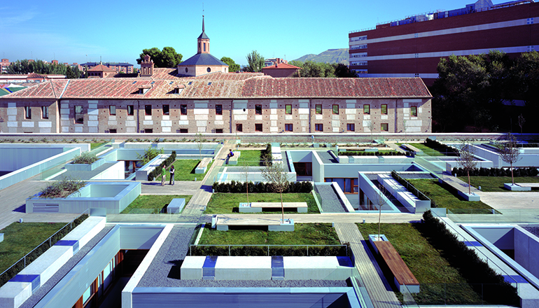 Nuevo parador en el antiguo colegio de Santo Tomás de Alcalá, en Alcalá de Henares, Madrid