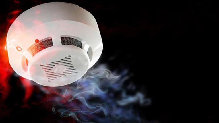 Una nueva normativa limita la vida útil de los detectores de incendios