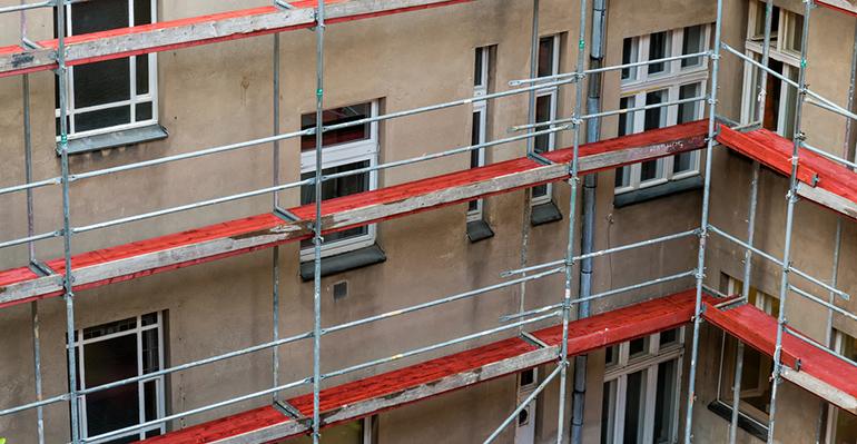 Repunta el apetito inversor por viviendas y edificios para rehabilitar en Madrid