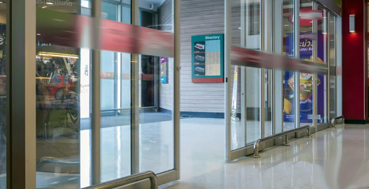 Puerta Automática como medida de ahorro energético