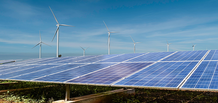 Las renovables superan el 56% de la generación eléctrica en 2024 mientras la demanda sigue estancada