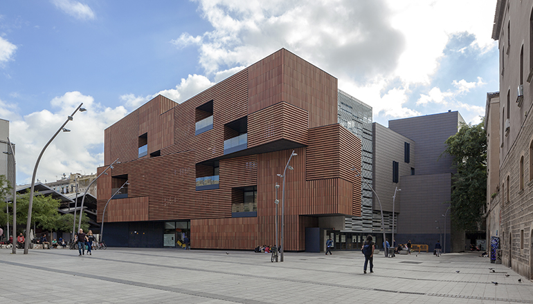 Technal, en la Escola Massana de la arquitecta Carme Pinós